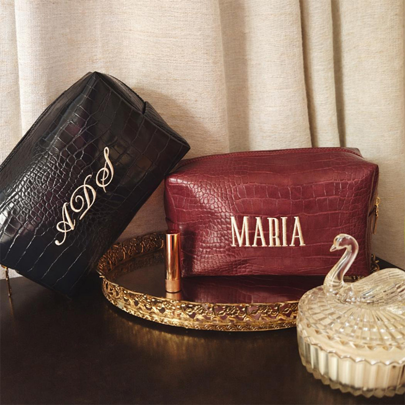 Geborduurde Croc make-up tas,  - Travel Accessories Ideas recensie en prijs
